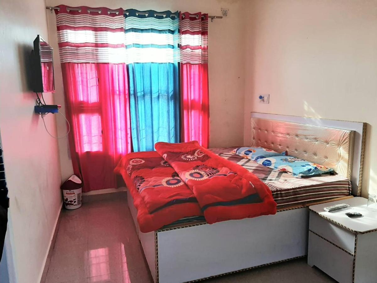 City Crown Guest House Sundarnagar Bagian luar foto