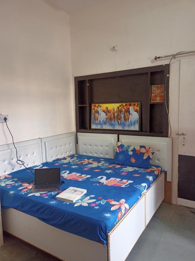 City Crown Guest House Sundarnagar Ruang foto
